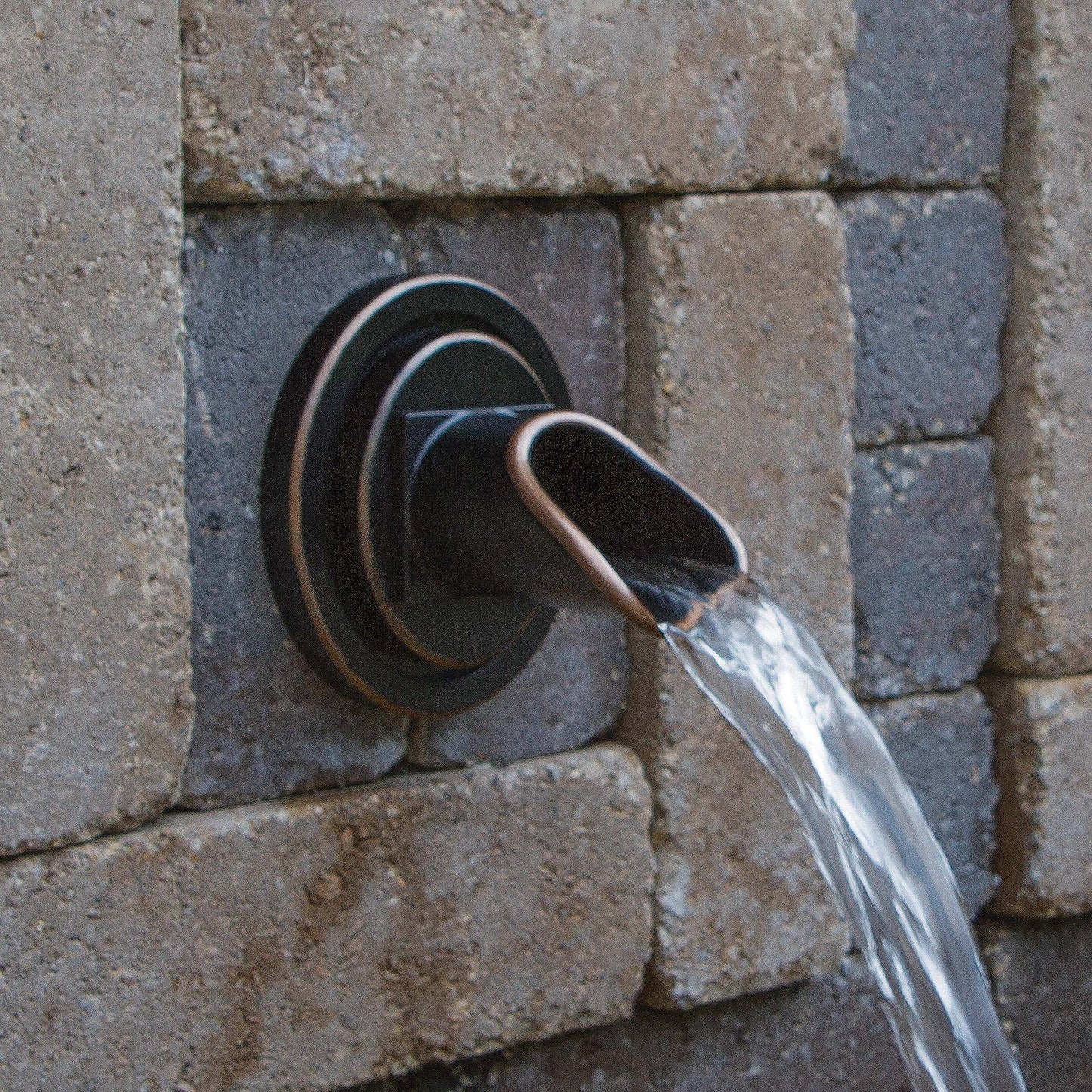 Oase Ravenna Bronze Wall Water Spout - Round - Picture 2