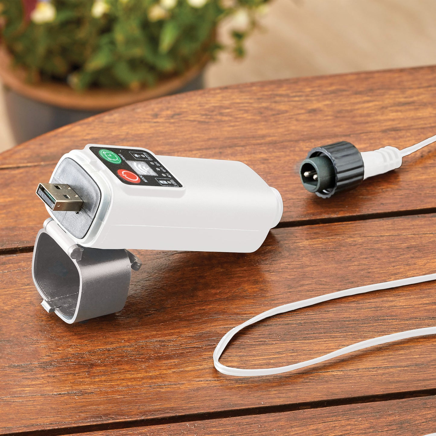 Smart Solar TwoTone Rechargeable String Lights - Rechargeable Controller Pic 3