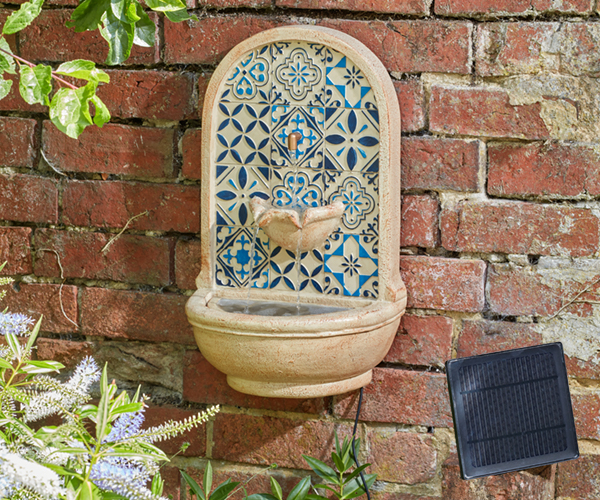 Large image of Aragon Solar Powered Wall Mounted Water Feature