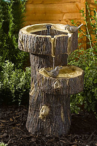 Treetrunk Solar Birdbath Fountain
