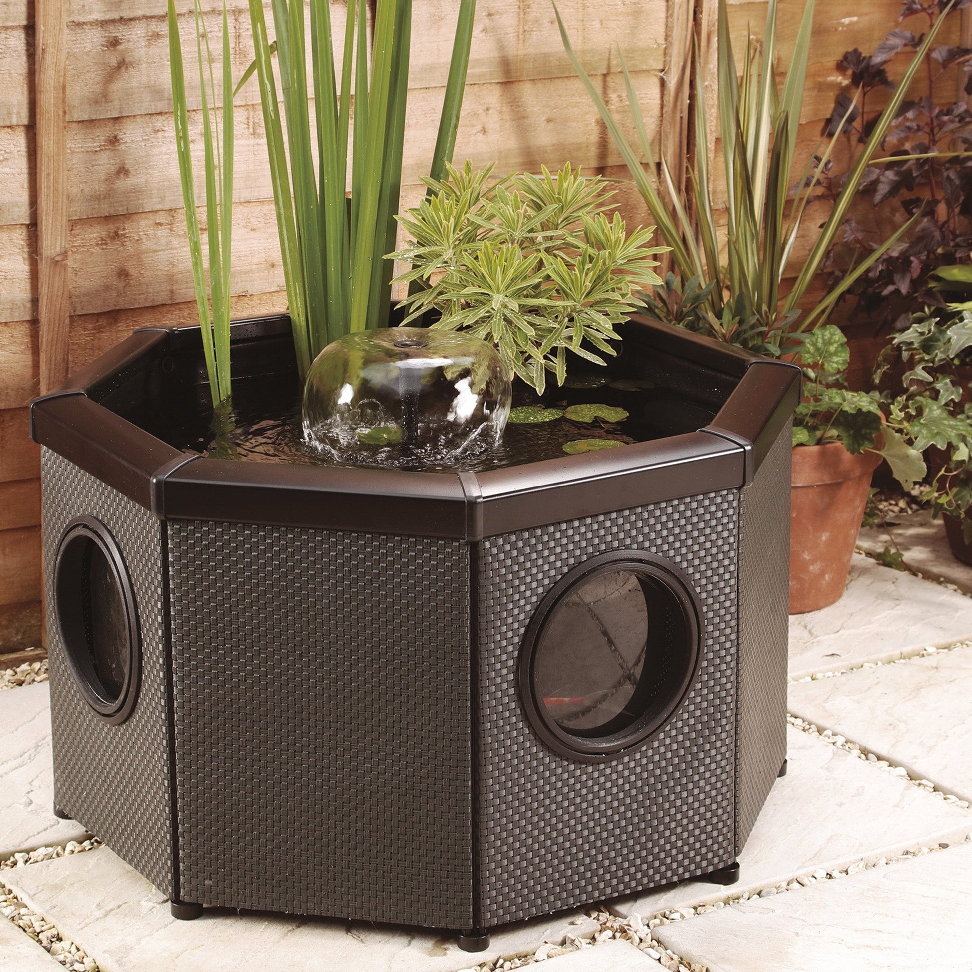 Blagdon Affinity View Octagon Freestanding Pond - Image 2