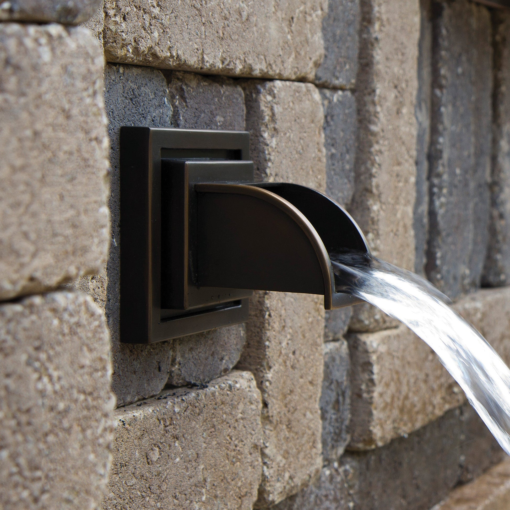 Oase Mantova - Bronze Wall Water Spout (Square) - Image 2