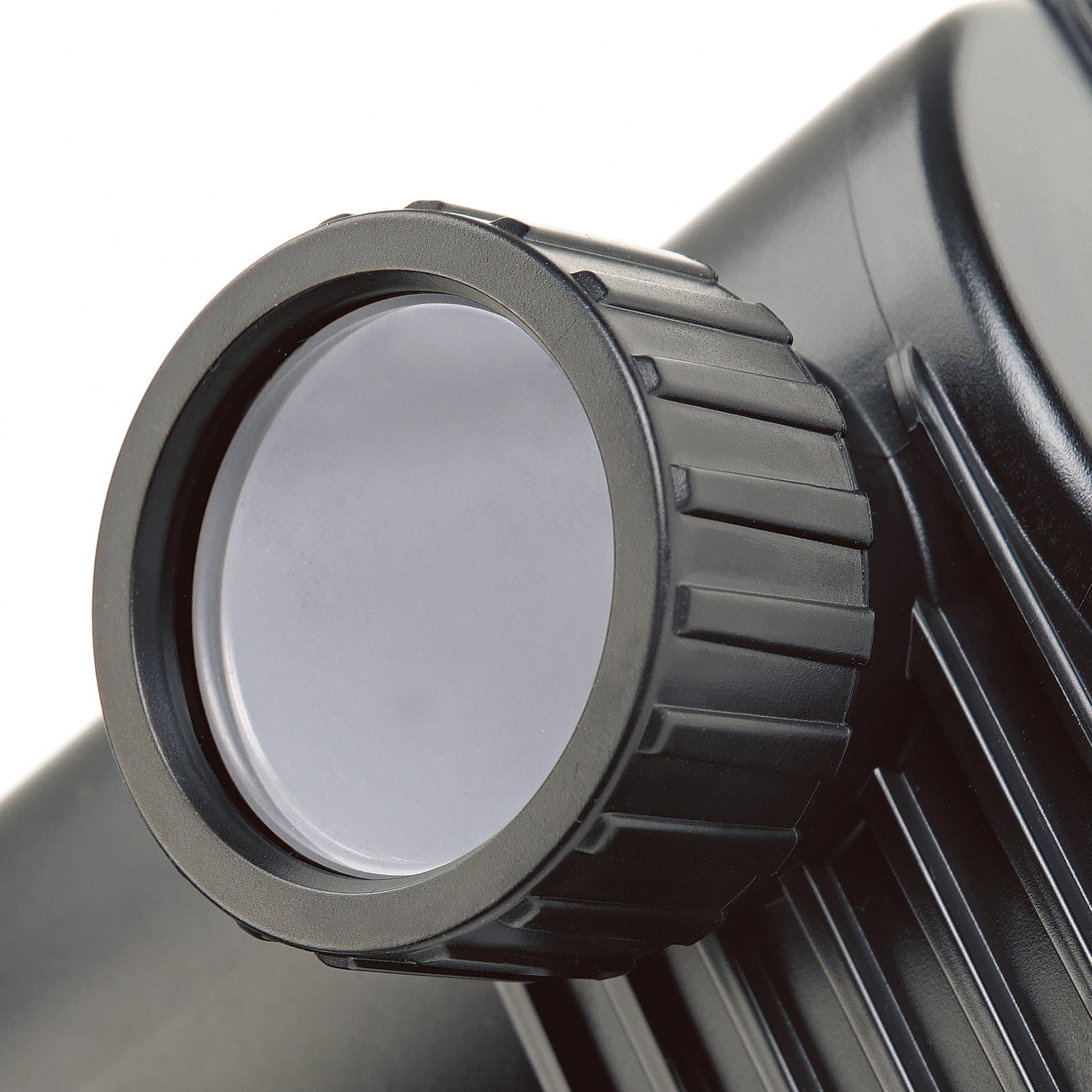 Oase Vitronic 36w Ultra Violet Clarifier - Image 4