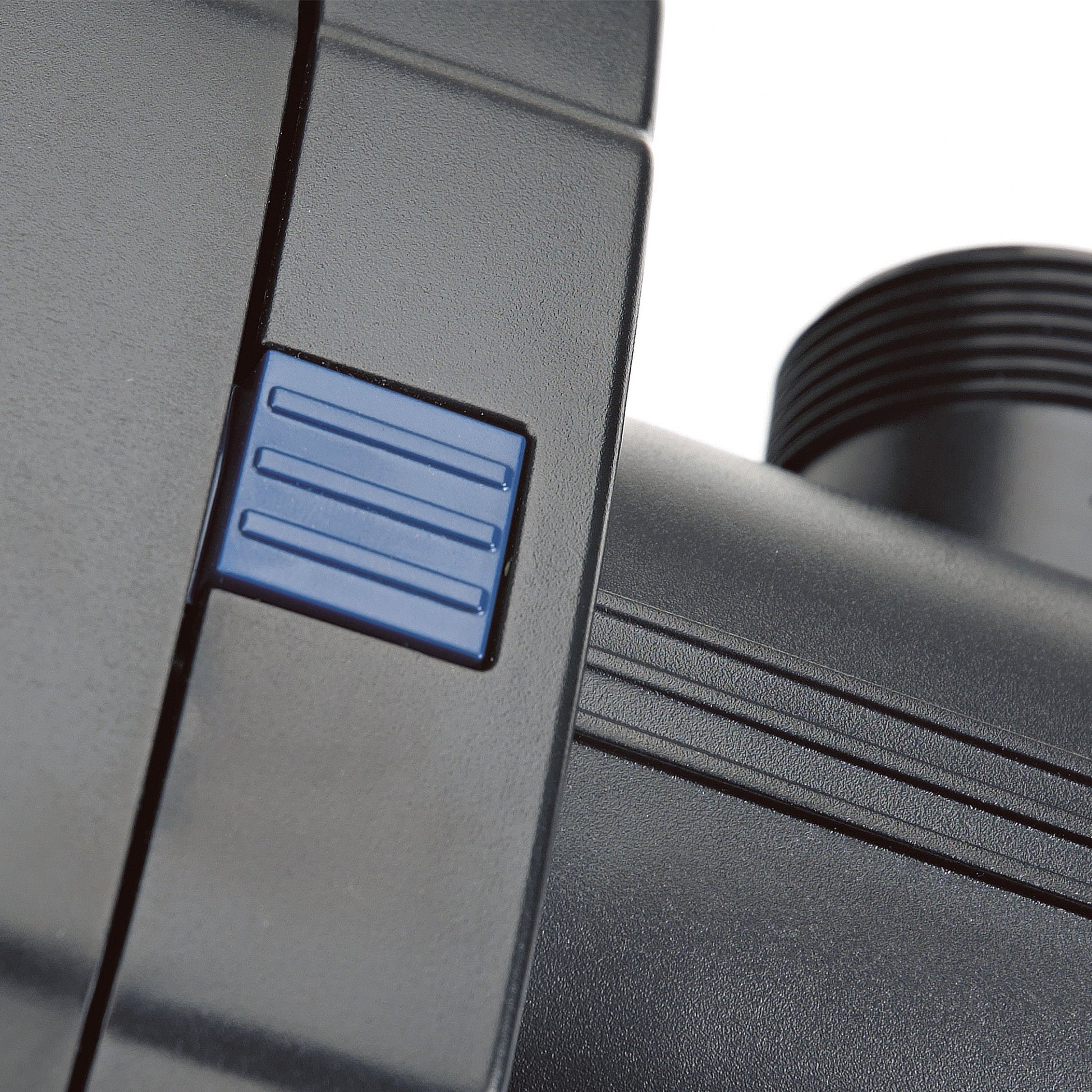 Oase Vitronic 55w Ultra Violet Clarifier - Image 5