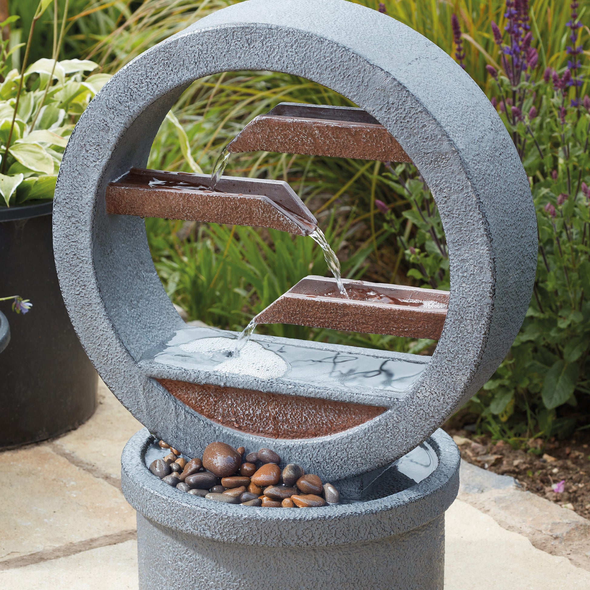 Smart Solar - Omega Solar Water Feature - Picture 2