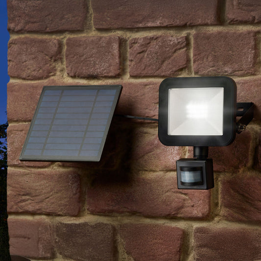 Smart  Solar  PIR  Millenium  Floodlight  - Picture 2