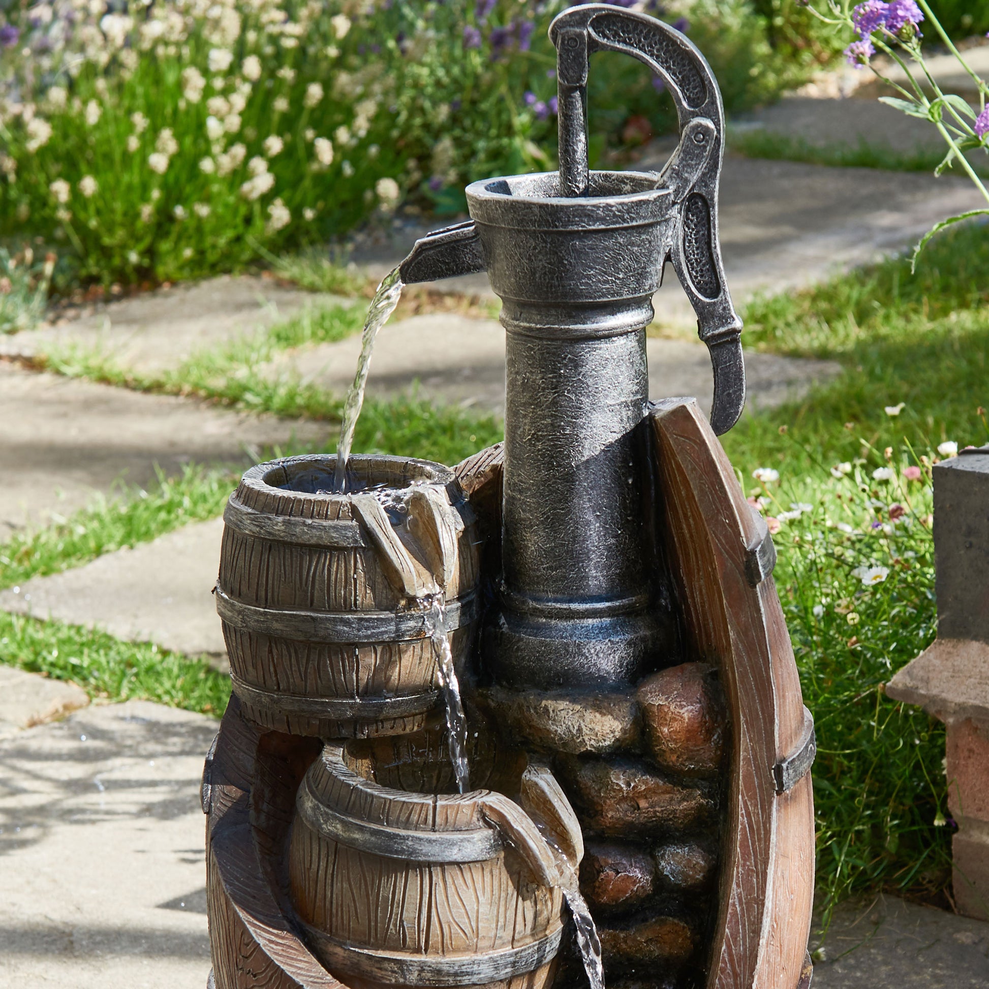 Smart Solar - Whisky  Barrels Solar Water Feature - Picture 2